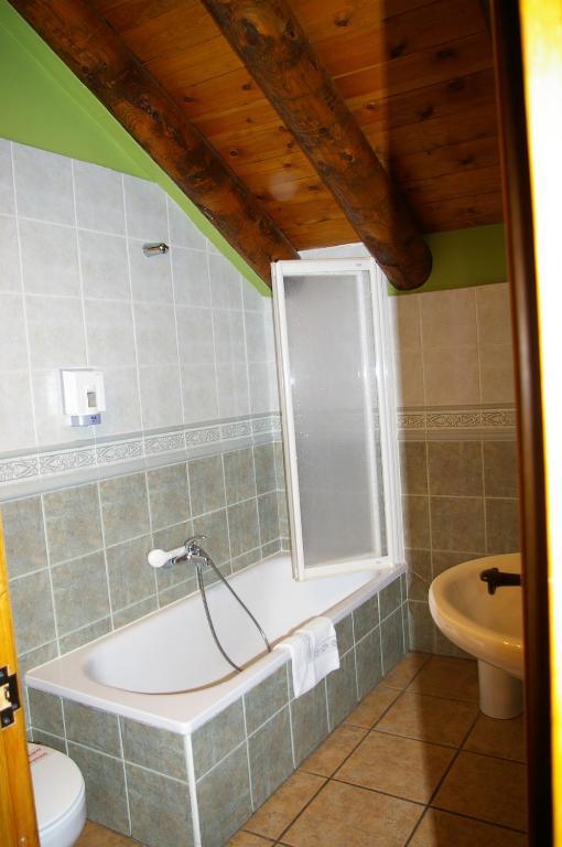 Hosteleria Santa Cruz Santa Cruz de la Serós Kamer foto